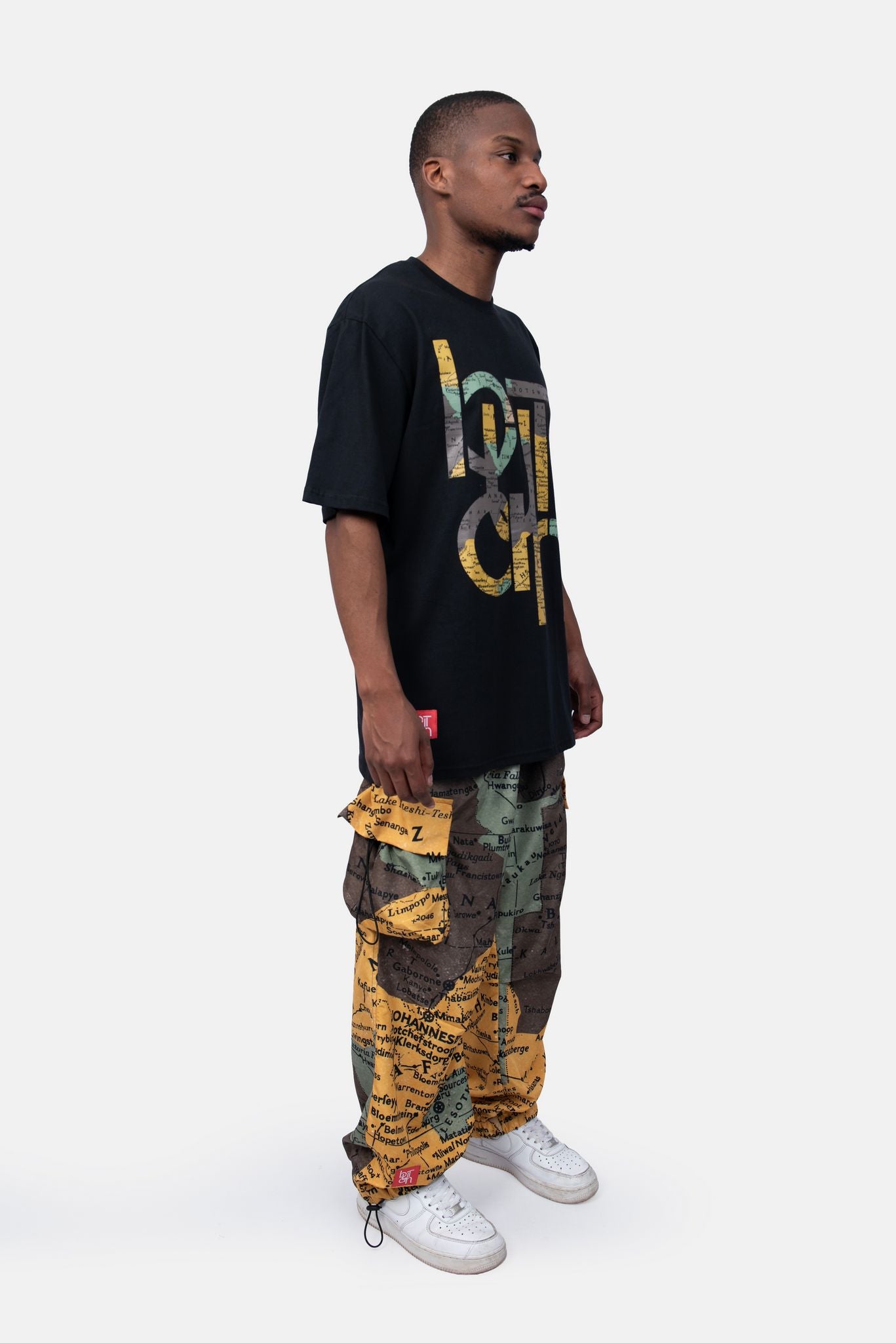 Butan | Map Camo T-shirt