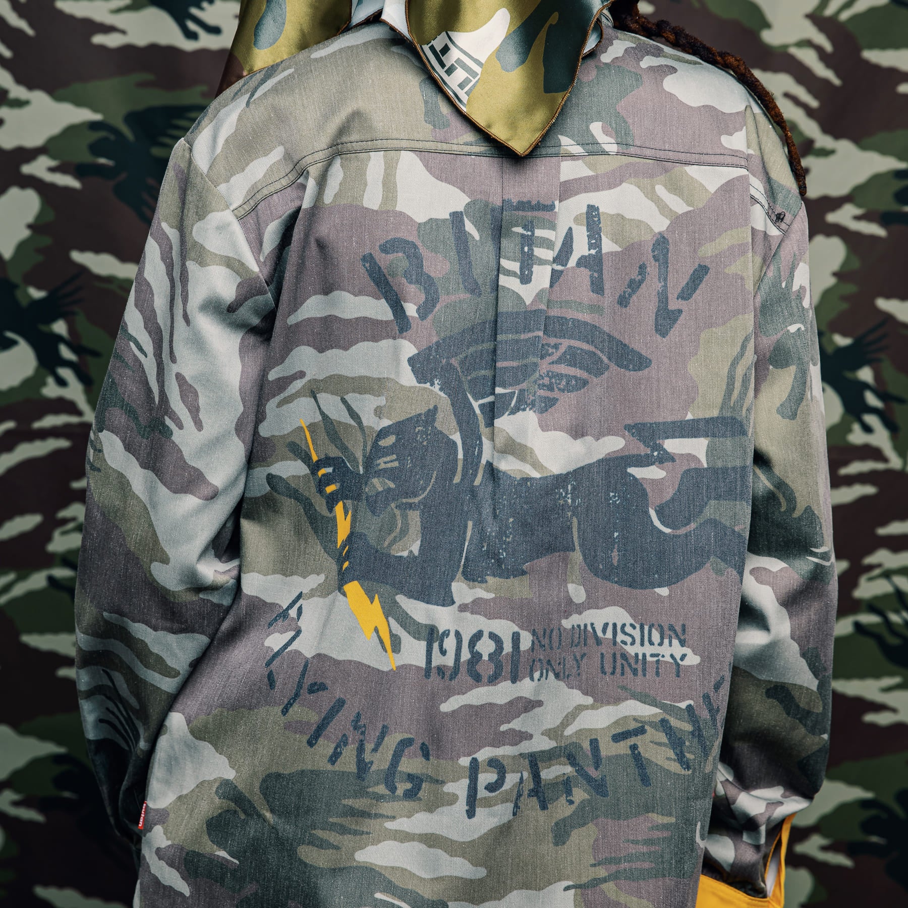 Panthers_Collection_-Mobile