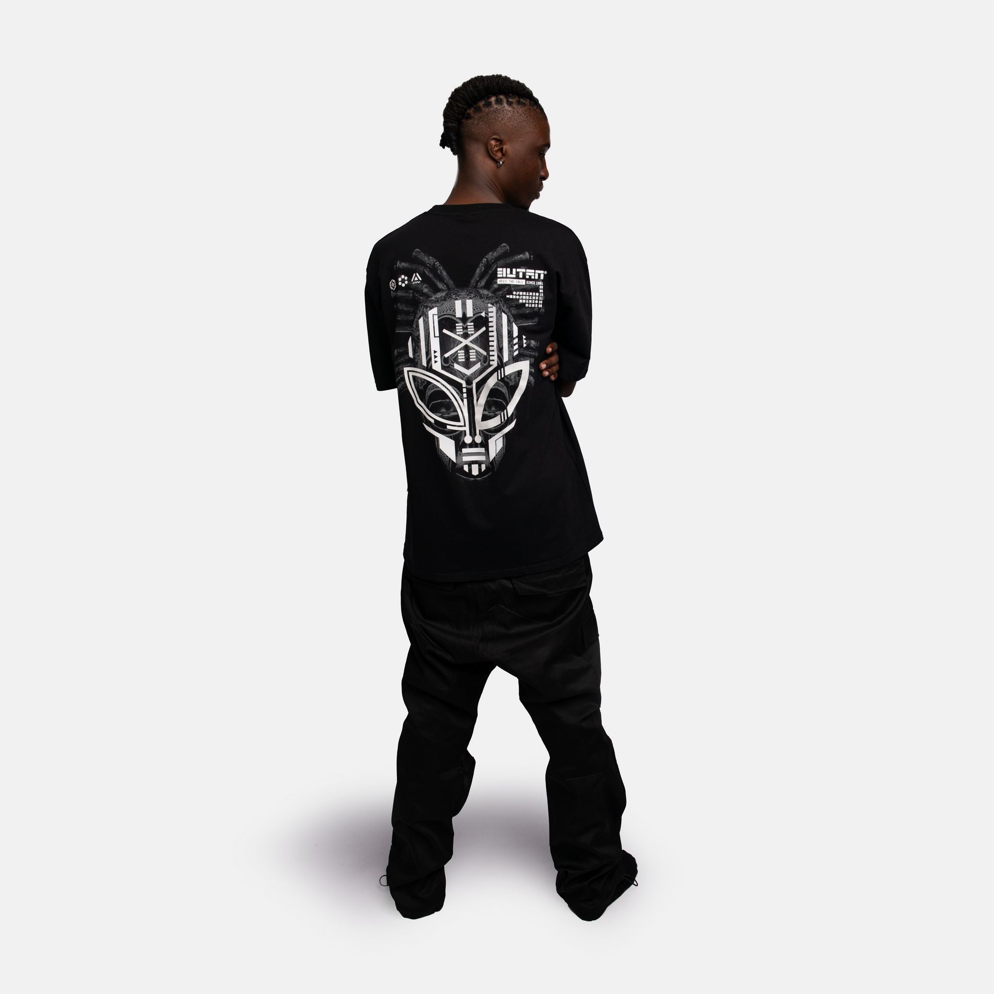 Butan Space Range | Afronaut | Oversized T-shirt in Black