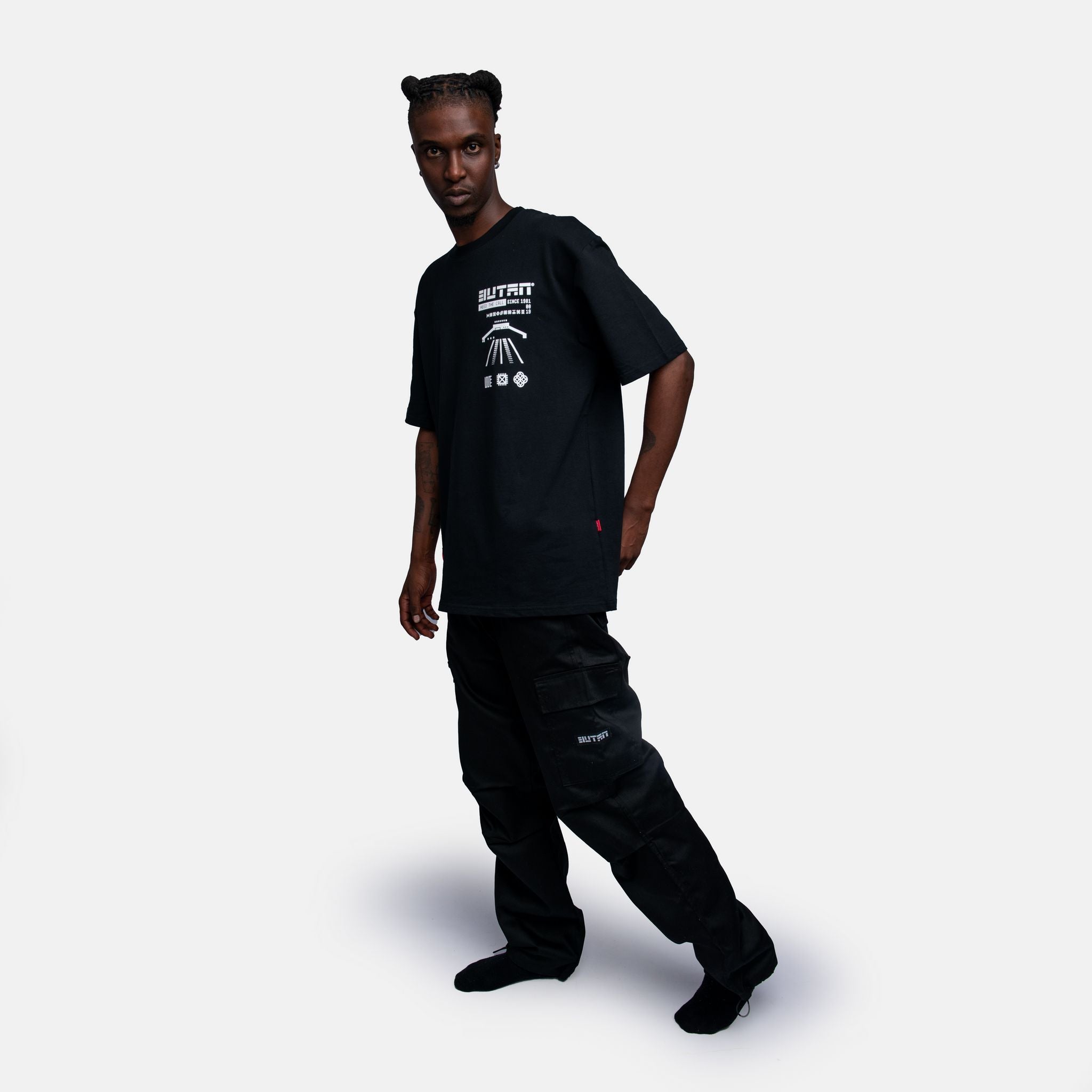 Butan Space Range | Afronaut | Oversized T-shirt in Black