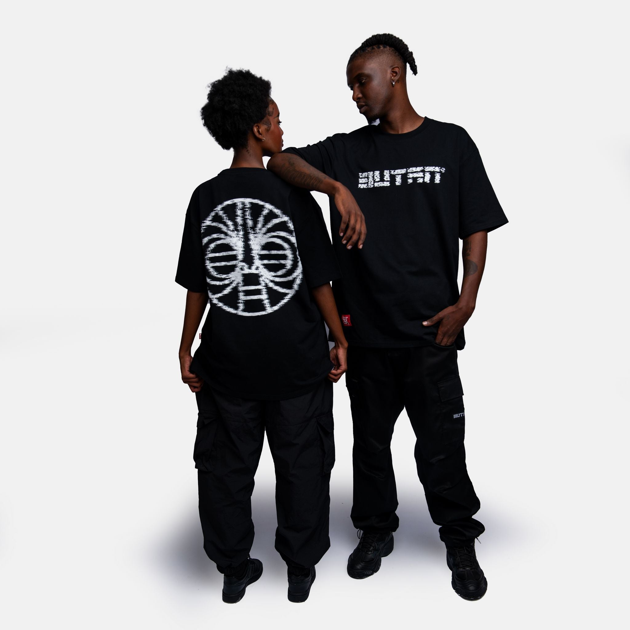 Butan Aluta Mask | White Noise | Oversized T-shirt in Black
