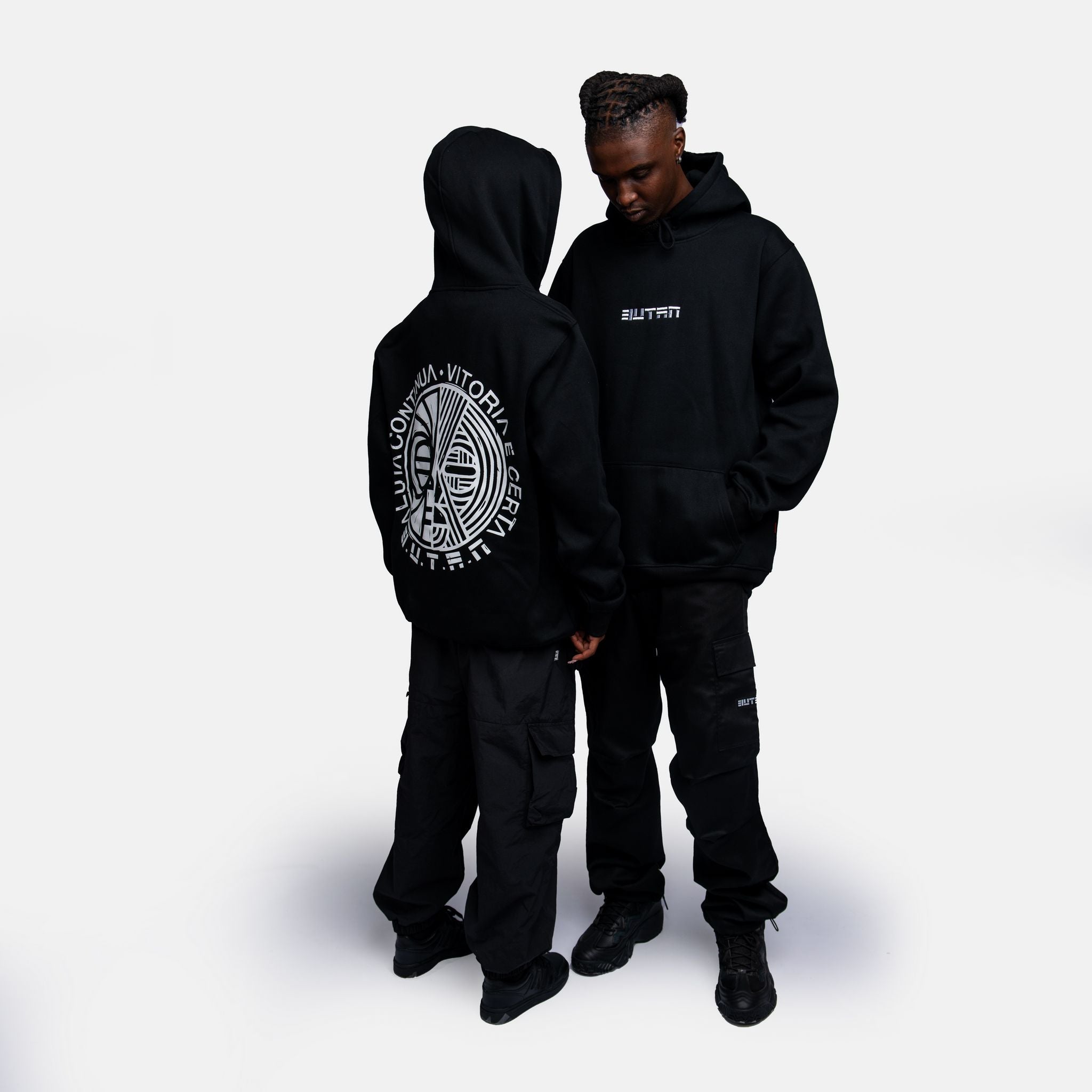 Butan Aluta Split Mask | Rise Up | Hooded Sweater | Black