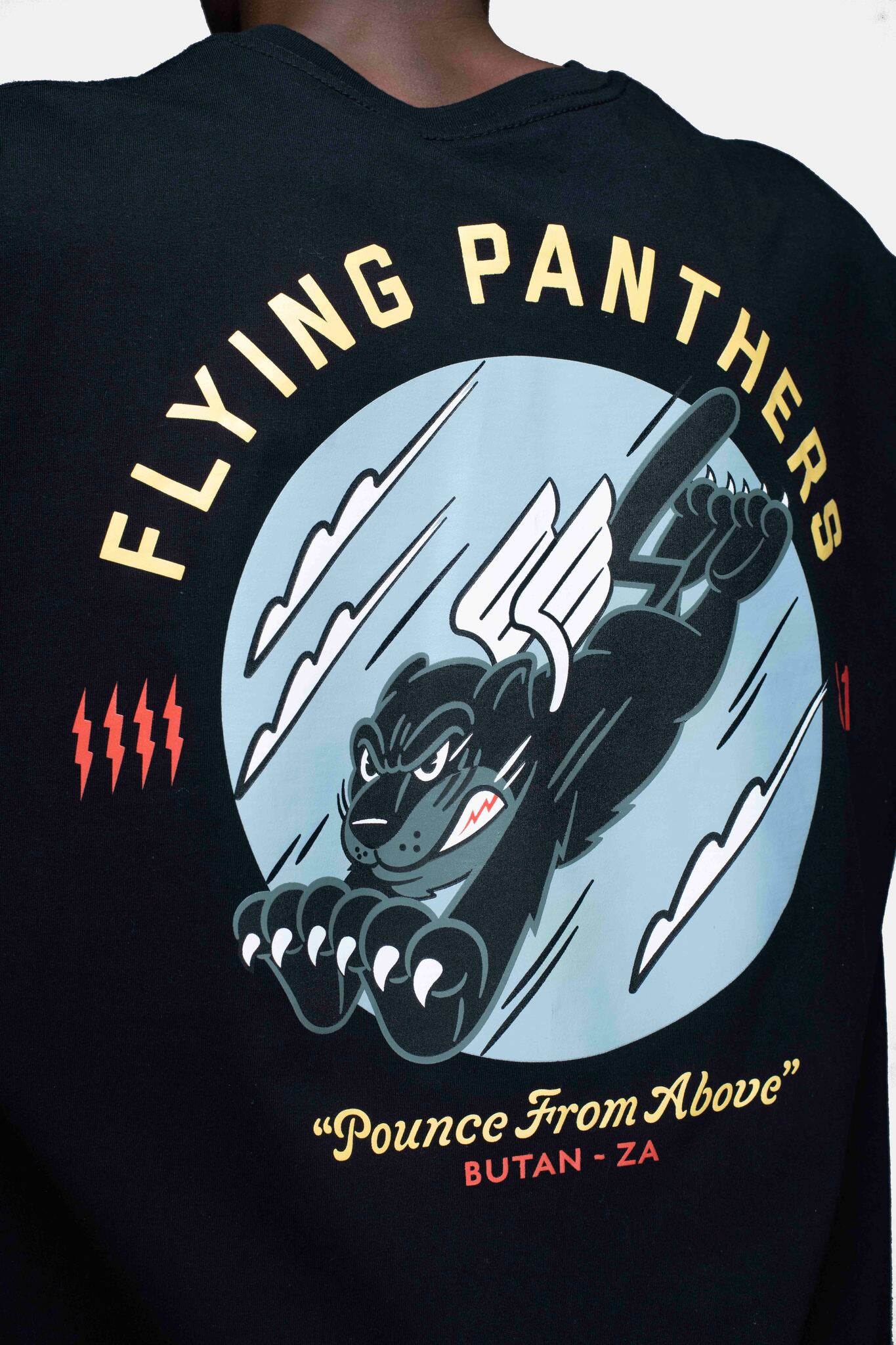 Butan Panthers | Pounce From Above - T-shirt | Black
